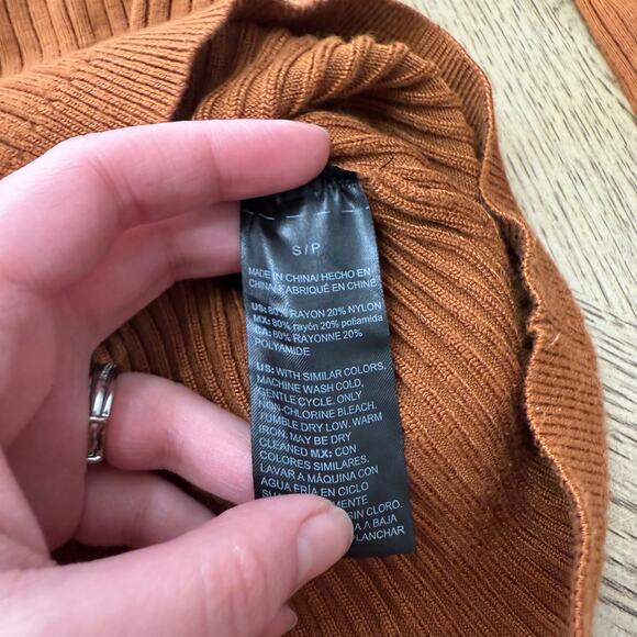 White House Black Market Rust‎ Brown V-Neck Sweater Small - Picture 5 of 9